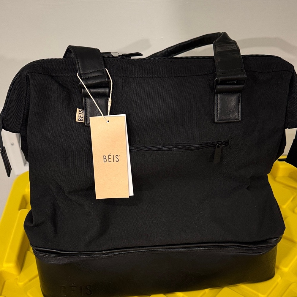 Black beis mini weekender bag
